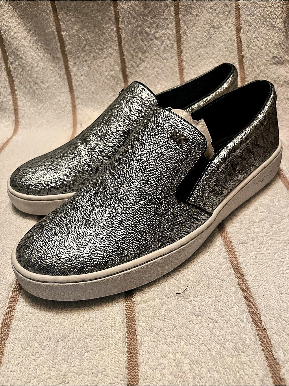 Michael Kors Allie Slip-On Sneaker Silver & Black US 8.5M